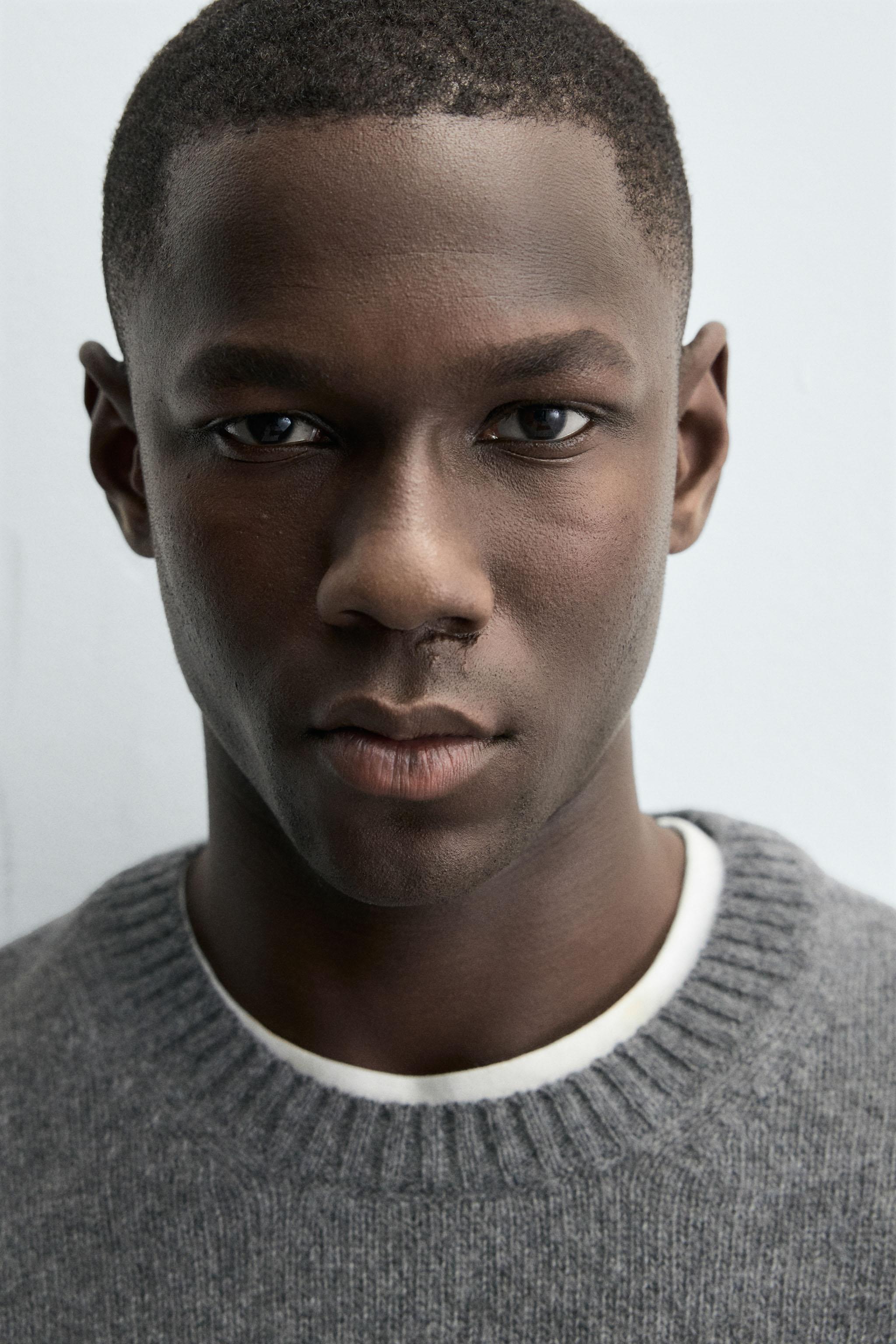 REGULAR FIT WOOL BLEND SWEATER